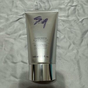 Flexible hold hair gel